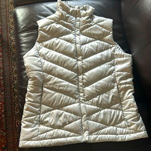 Women’s Northface light grey winter vest